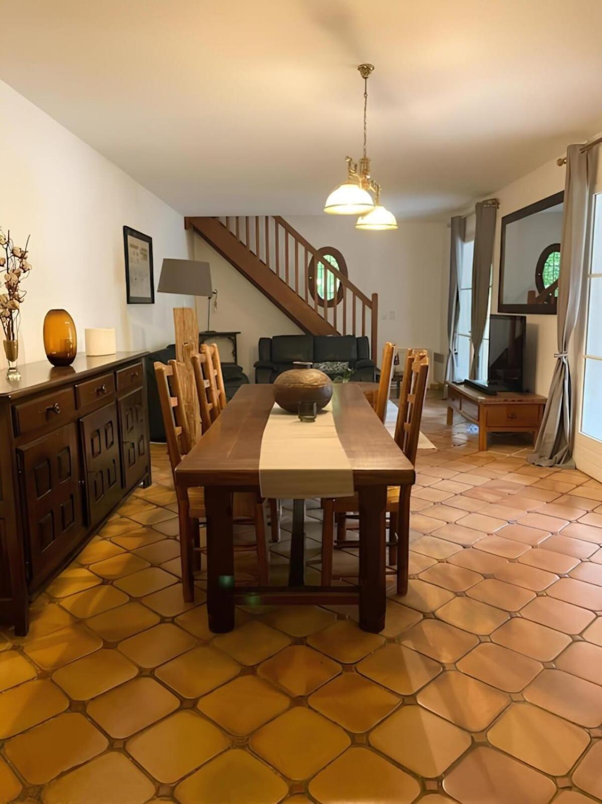 Les Oliviers - Villa 10 People - 5 Min Ardeche Saint-Julien-de-Peyrolas Exterior photo